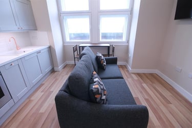 2 bed flat, City Apartments, City Centre, Newcastle, NE17DE - Image 4